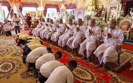 Đội bóng nhí Thái sẽ xuống tóc, vào chùa tu tập trong tuần này