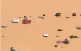 Dùng trực thăng đưa công nhân Việt ra khỏi khu vực bị cô lập tại Lào