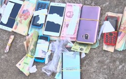 Bắt quả tang 17 phụ nữ đánh bạc