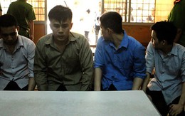 Đánh chết người pha đèn xe vào mặt, bốn 9X 'kéo' nhau vào tù