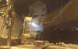 7 ngôi nhà kiên cố ở Hòa Bình bất ngờ trượt xuống sông Đà, người dân ôm đồ tháo chạy ra ngoài