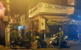 Bà lão 70 tuổi ở Sài Gòn bị cáo buộc chủ mưu bắn tình trẻ