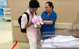 Vợ chồng Khánh Thi đón con gái về nhà sau 3 tuần chăm sóc đặc biệt