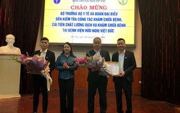 Trao bằng khen đột xuất của Bộ trưởng Bộ Y tế cho điều dưỡng viên 9X tận tình "bằng mọi giá" với bệnh nhi tăng động