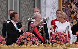 Đệ nhất phu nhân Pháp sánh vai chồng dự tiệc hoàng gia Đan Mạch