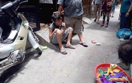 Thiếu niên 13 tuổi đâm con chủ nhà khi giật cô hồn khai gì?