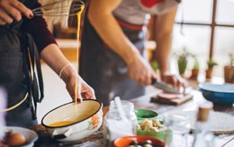 8 thói quen nấu có thể biến món ngon thành thảm họa
