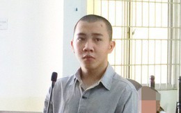 Khóc hận vì "yêu" bạn gái 14 tuổi sau 2 ngày quen nhau