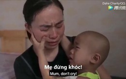 Cậu bé bị ung thư nói 'Mẹ đừng khóc' khi gia đình không đủ tiền chữa cho em