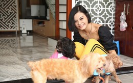 Nữ ca sĩ Tia Hải Châu nuôi 3 chú chó trong ngôi nhà 200m2