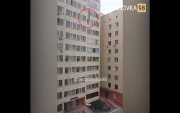 Ngã từ tầng 10 chung cư, bé trai thoát chết kỳ diệu