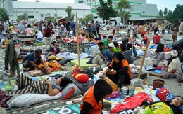 420 người chết, tù nhân bỏ trốn, nhiều thi thể nổi trên biển sau sóng thần, động đất kinh hoàng ở Indonesia