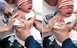 Em bé 6 tháng tuổi bất ngờ hét lên 'đau quá' khi bị tiêm