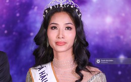 Hoàng Thùy suýt bật khóc: 'Đây là kết quả xứng đáng cho những người phụ nữ có xuất phát điểm như tôi và H'Hen Niê'