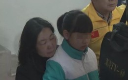 Đưa mẹ già đi cấp cứu trong đêm, tất cả 4 người trong một gia đình đều tử nạn