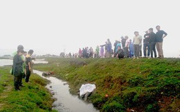 Bàng hoàng phát hiện thi thể nam thanh niên dưới mương nước