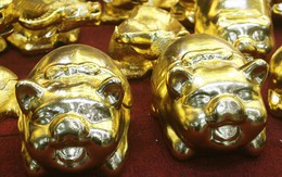 Heo gỗ, ỉn mạ vàng chưa đến Tết đã "cháy hàng"
