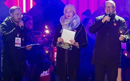 Thị trưởng Ba Lan bị đâm trên sân khấu khi dự sự kiện từ thiện