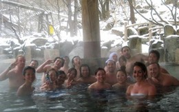 Nơi người dân không được phép chết và không được thất nghiệp