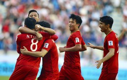 Việt Nam giành tấm vé đầu tiên vào tứ kết Asian Cup