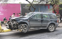 Ô tô đâm 5 xe trên phố Ngọc Khánh: Thai phụ nhảy bật trong tích tắc