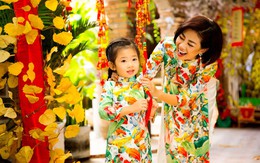 Mai Phương chụp ảnh kỷ niệm với con gái Lavie