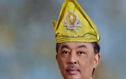 Quốc vương cưới vợ trẻ vừa thoái vi, Hoàng gia Malaysia đã chọn vua mới