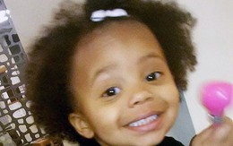 Bố mẹ đi tù vì để con gái 2 tuổi chết cóng trước hiên nhà