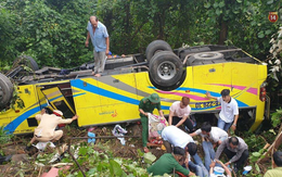 Sinh viên thoát chết kể lại giây phút kinh hoàng khi xe khách lao xuống đèo Hải Vân: 'Mở mắt, em thấy mình vướng trên một cái cây gãy...'