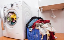 Có một bước cực kì quan trọng trước khi cho quần áo vào máy giặt nhưng mọi người thường quên