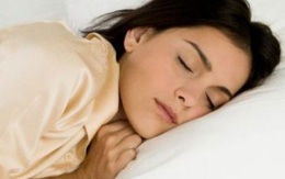 Cách giúp bạn ngủ sâu để có làn da đẹp
