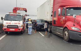 Cao tốc TP.HCM - Dầu Giây ùn tắc 10 km sau tai nạn liên hoàn
