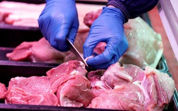 Giá thịt lợn nóng lên từng ngày lên tới 280.000 đồng/kg, Tết này ai dám mạnh tay mua như năm ngoái?