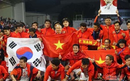 Việt Nam chiến thắng, "cô San" Diệu Hương cùng nhiều sao hải ngoại gửi lời ngọt ngào đến đội tuyển