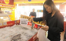 Thịt đội giá, bà nội trợ đổ xô đến Bách Hóa Xanh săn cá nhập khẩu 49k