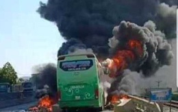 Kinh hoàng xe khách bốc cháy dữ dội, hành khách may mắn thoát nạn