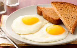 Không ăn sáng chưa chắc giúp bạn giảm cân