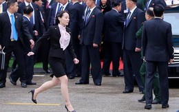 Hình ảnh em gái ông Kim Jong Un tất bật lo cho anh trai