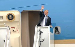Tổng thống Trump đã lên máy bay về nước