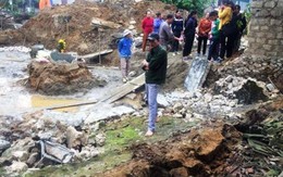 Nghệ An: Hai người thương vong vì bức tường cao 3 m đổ sập