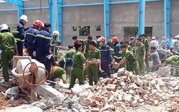 Tai nạn kinh hoàng: Sập tường nhà kho đang xây, 5 người tử vong