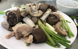 Lòng trần cháo vẫn đông khách, giá thịt không giảm trước “cơn bão” dịch tả lợn Châu Phi