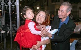 Bố mẹ vợ Tuấn Hưng đến chúc mừng sinh nhật cháu gái tại biệt thư mới sang chảnh của con rể