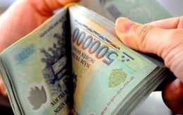 Nợ tiền cờ bạc, nữ giáo viên lừa 24 người muốn 'chạy' biên chế