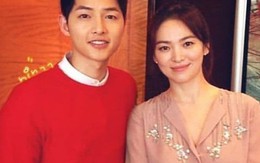 Song Joong Ki đăng ảnh ngọt ngào chụp cùng Song Hye Kyo đập tan tin đồn ly hôn nhưng sự thật là gì?
