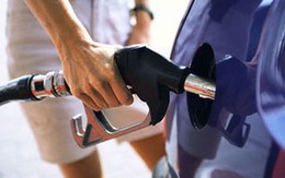 Đổ xăng đầy bình là dại, mẹo nhỏ để biết cách đổ xăng chuẩn giá
