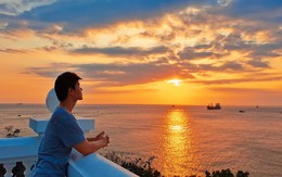 Mẹ Nathan Lee đãi sinh nhật trong biệt thự chục triệu đô