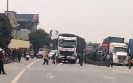 Thanh Hóa: Bé gái 3 tuổi chạy ra đường bị xe tải tông tử vong