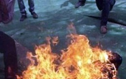 Bắt gã con rể tạt xăng vào cha mẹ vợ rồi châm lửa đốt ở Sài Gòn
