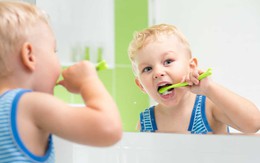 Chuyên gia nha khoa nói về việc không nên súc miệng sau khi đánh răng?